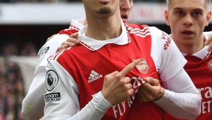 爱游戏下载-集结日阿森纳调整名单以备西甲关键时刻里尔豪取连胜，这操作让人直呼：广东宏远内部沟通备战欧联 